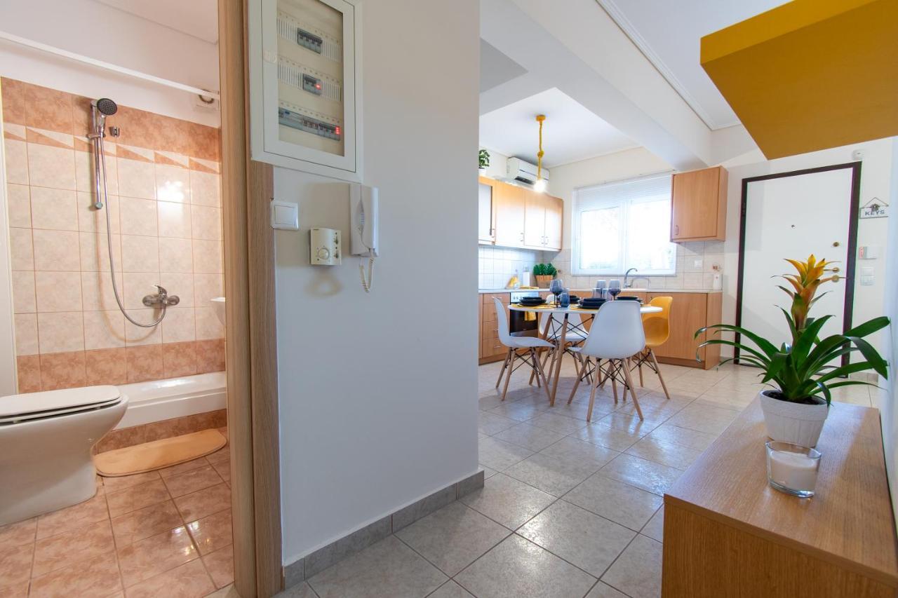 Yelayellow House Near To Airport, Rafina Port And Metropolitan Expo Artemida  Exterior photo